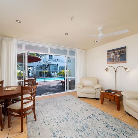 Commodores Lodge Russell Ngoại thất bức ảnh