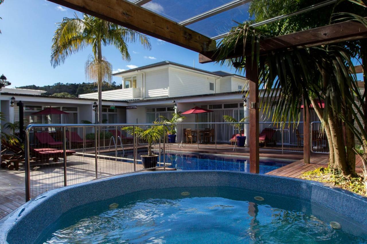 Commodores Lodge Russell Ngoại thất bức ảnh